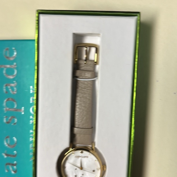 Brand new never worn Kate Spade Capricorn watch - Picture 3 of 5